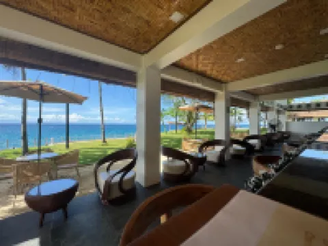 Casa Verde Cliff Resort & Spa