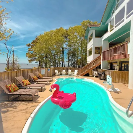 Waterfront, Stunning Views + Pool + Kayaks! Pet Friendly!