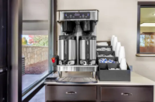 Red Roof PLUS+ Chicago - Hoffman Estates