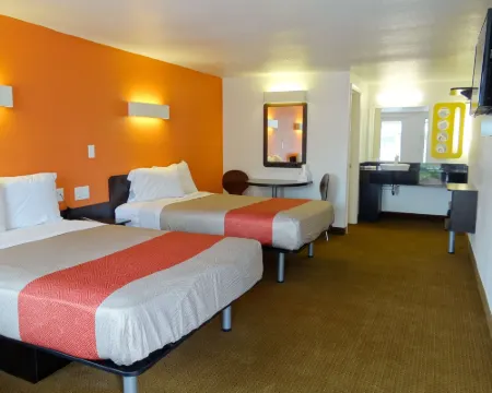 Motel 6 Erie, PA Hotels in Summit Township