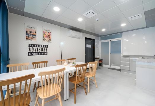 더상상 풀빌라 앤 글램핑