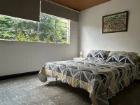 The Cat’s Nail House