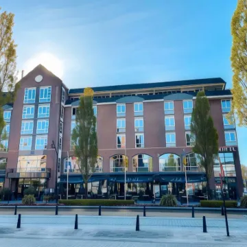 Hotel Theater Figi Hotels near Oost