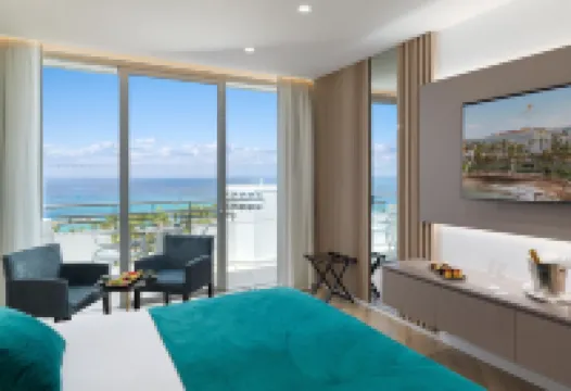 St George Beach Hotel & Spa Resort
