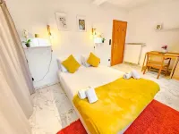 สมาร์ท รีทรีต ข้างสถานีลักเซมเบิร์ก โรงแรมใน