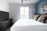 Landing Spectacular 1bd, Courtyard