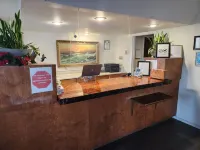 Bayview Inn - Bãi đậu xe