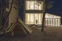 Daebudo Ocean Pool Villa