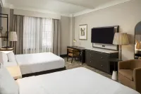 Tutwiler Hotel Birmingham, a DoubleTree by Hilton - 駐車場