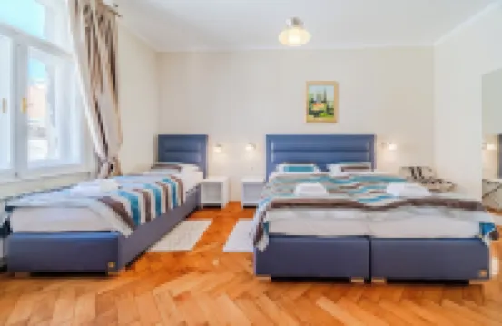 鮮花公寓及客房