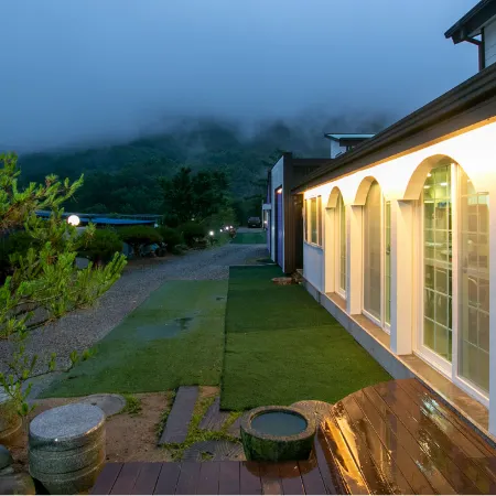 Seongju Geumbau Pension