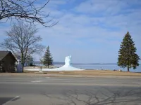 Boyne Bungalow Hotels in Boyne City