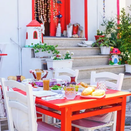 Alaybey Ada Evi