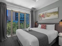Comfort Apartments Melbourne Central Hotels near Target Centre Melbourne
