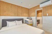 Geojedo Hillstory Kids Pool Villa - สระว่ายน้ำส่วนตัว