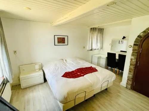 Farmhouse in Sint Joost with Pool & BBQ - 2-Star