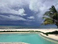 Lost Soles Lodge - Beach