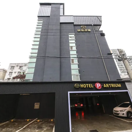 Asan Hotel Atrium