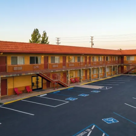Travelodge by Wyndham El Cajon