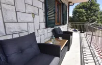 Quiet flat in Donji Picudo near Umag
