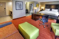 Hampton Inn & Suites Ada - 2-Star