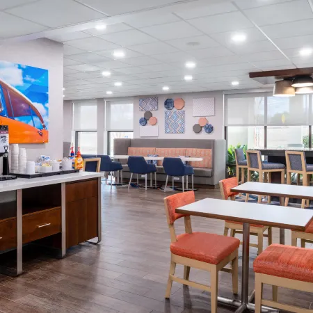 Hampton Inn Auburn