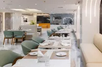 Emerald Luxe A Boutique Hotel Mohali Chandigarh - فطور