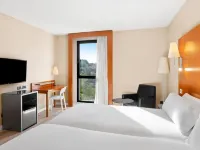 B&B Hotel Zaragoza Los Enlaces Estación Hotels in Zaragoza