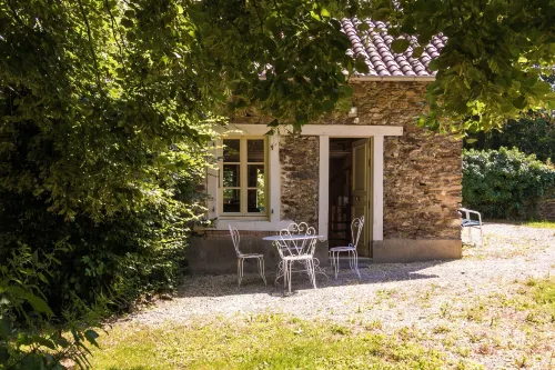 Cottage in Chaleix Near Forest and Lake