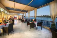 Obelisk Nile Hotel - พร้อมWifi