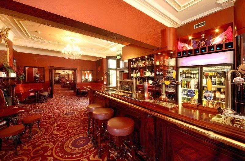 The Royal Toby Hotel photo 3