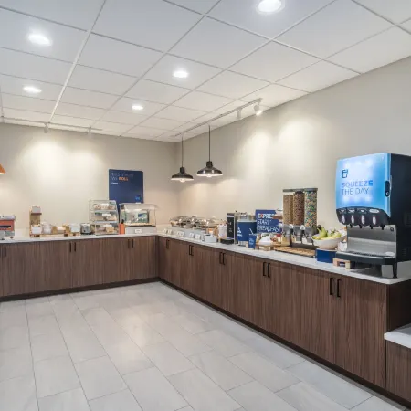 Holiday Inn Express & Suites BOZEMAN WEST by IHG