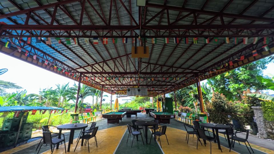 Banana Bar San Juan Family Digital Nomad Stay Starlink Fast WiFi Solar Backup