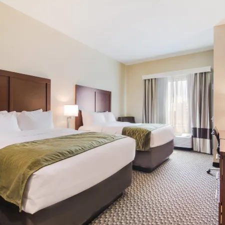 Comfort Inn & Suites