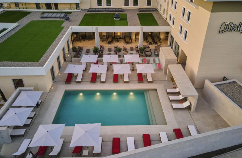 Mercure Avignon TGV Hotel et Spa photo 2