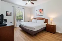 Renovated Condo by Convention Center & I-Drive