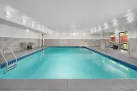 Hampton Inn Tracy - Pools