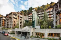 Aparthotel AnyosPark Mountain & Wellness Resort Отели в г. 