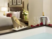 Fairmont le Manoir Richelieu - Hot Tub
