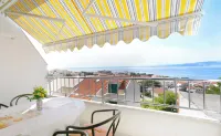 Sea View Apartment for 2-3 People - Family - Apartments
