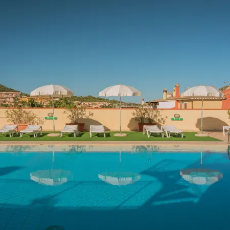 Stylish Residence le Fontane 1 Bedroom Apartment Sleeps 4 Person-No2502