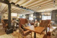 The George Hotel, Amesbury, Wiltshire - breakfast