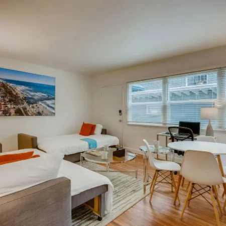 Walk To Beach 2BR Top Location - AA