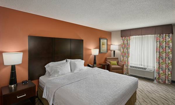 Hampton Inn Evansville/Airport