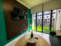 Stunning lake view apartment - 4-Star