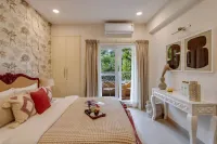 1BHK w Balcony and Pool - 5 Mins to Candolim Beach - Condos