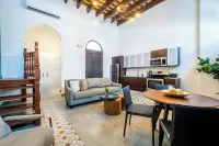 Casa Las Ruinas by Stay with Bear - 3-Star