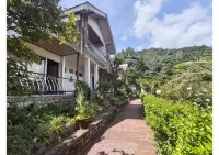 Mandarin Resort - Kaluk - Homestays