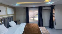 Wimpy hotel and suite beachfront - Beach
