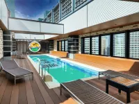 アパホテル＆リゾート〈六本木駅東〉 - プール